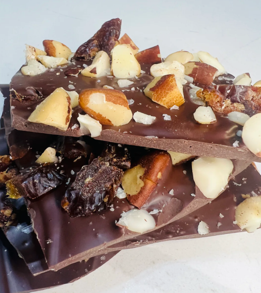 Organic Vegan Chocolate Slats w Brazil Nuts & Dates